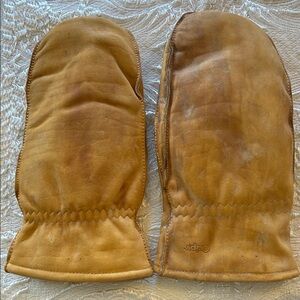 Wells Lamont Precurved Men's Tan Leather Mittens by Grips; Size Giant